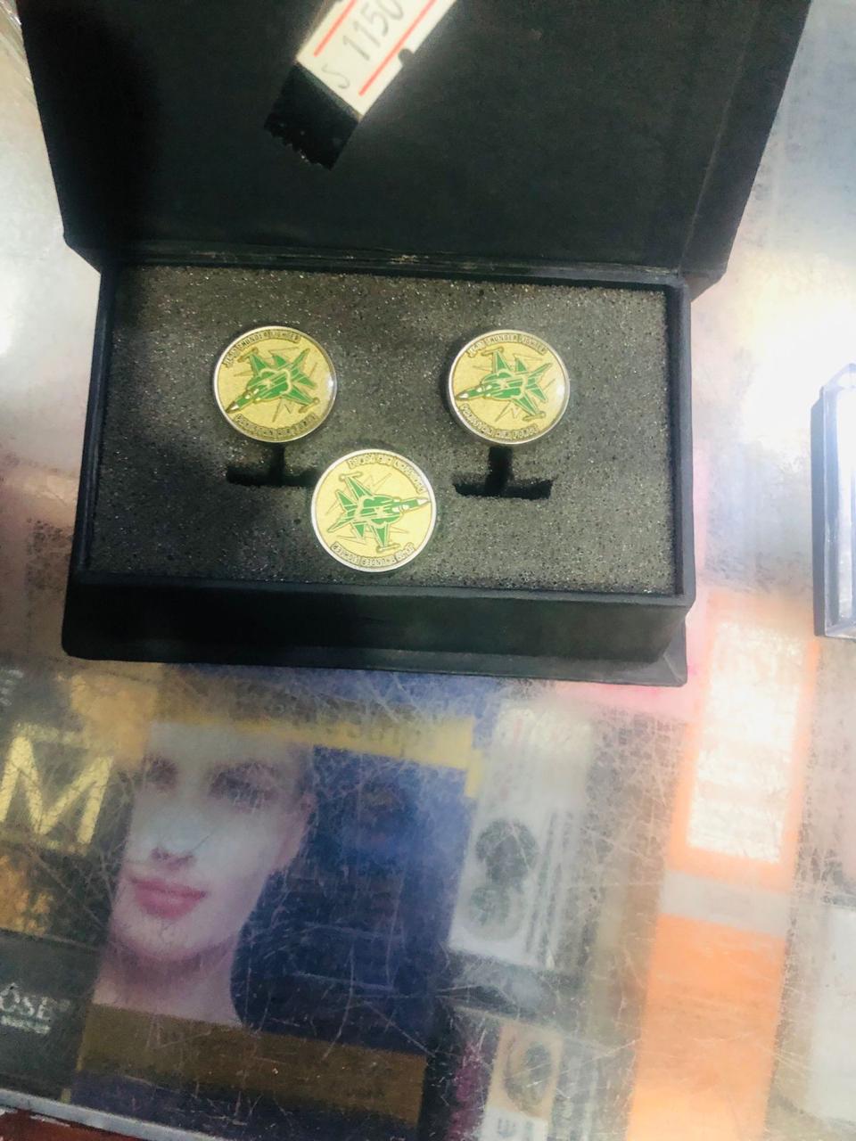 Cufflinks